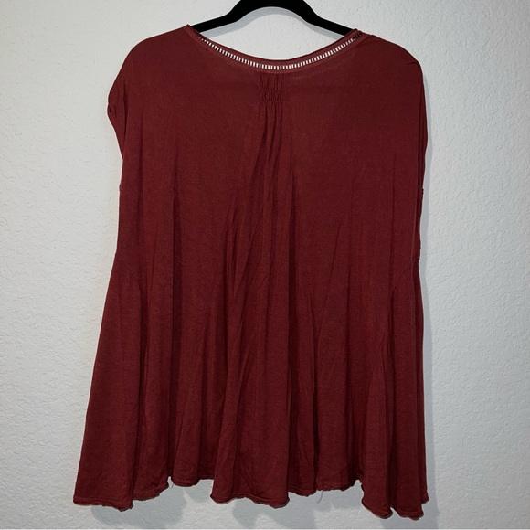 Free People shirt in Wine - Picture 6 of 7